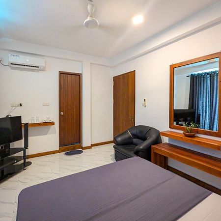 Airport Hotel By Cmb Apartments Negombo Ngoại thất bức ảnh