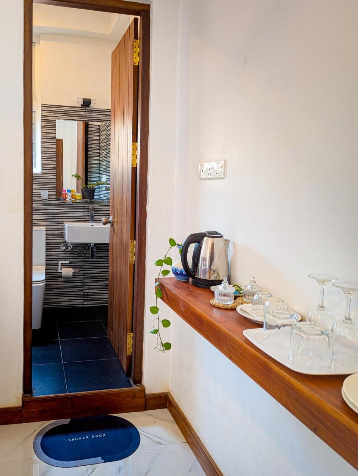 Airport Hotel By Cmb Apartments Negombo Ngoại thất bức ảnh